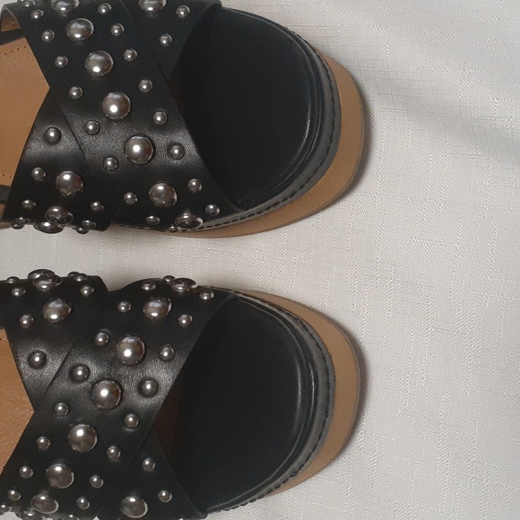 💟 COACH ASTOR STUDDED MATTE CALF BLACK SANDALS - SIZE 8 - NEW IN BOX 💟 - Picture 2 of 9